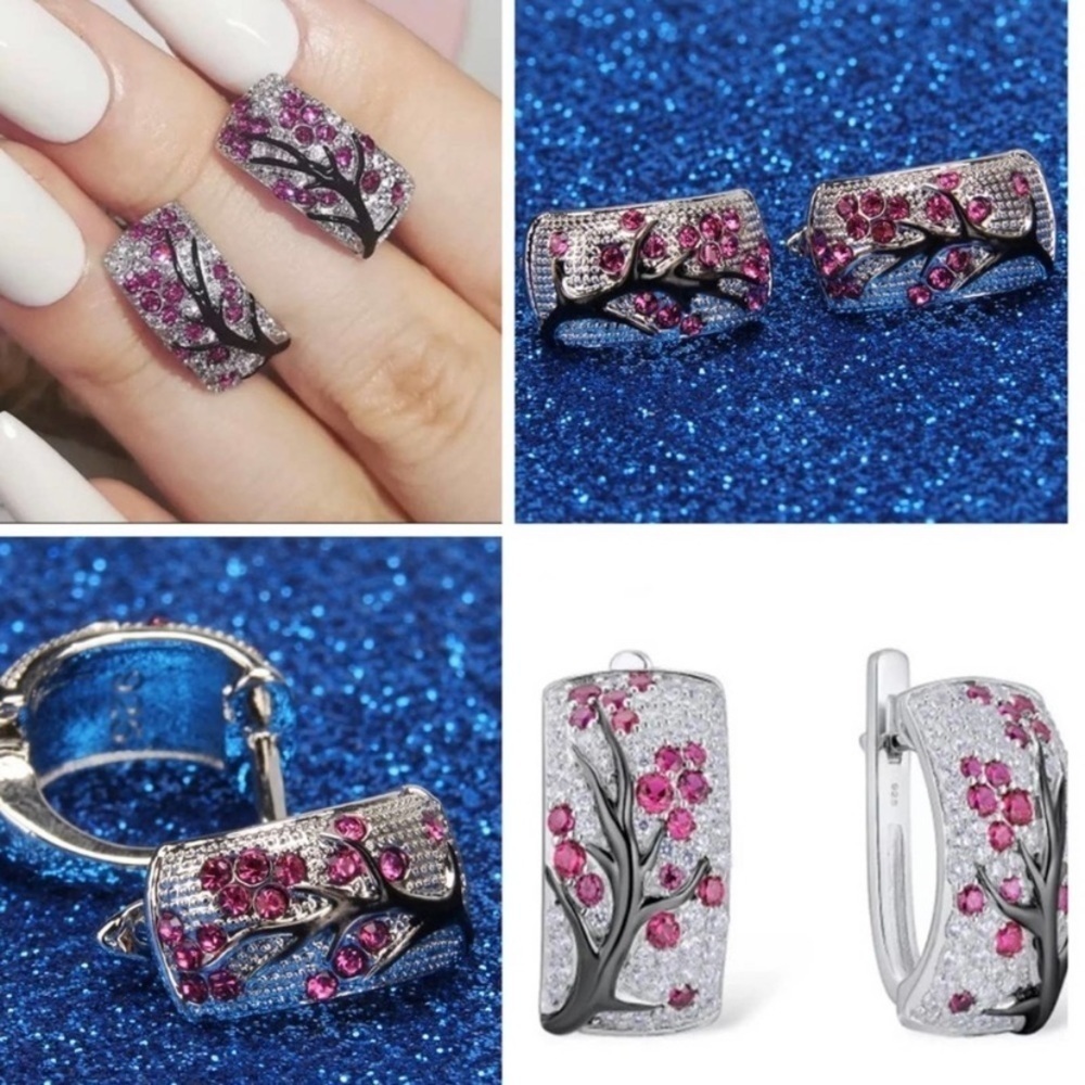 NEW S925 Plum Blossom Huggie Earrings